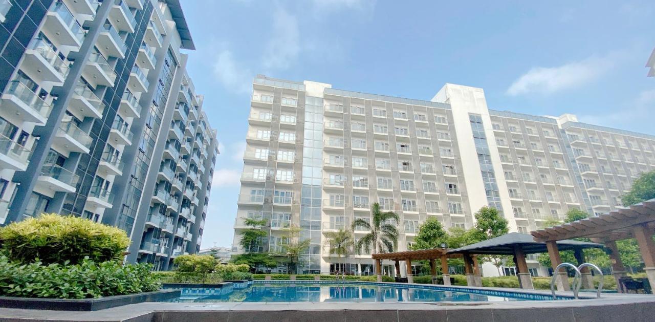 Cozy And Classy Studio Across Airport Terminal 3 Pasay Exterior photo